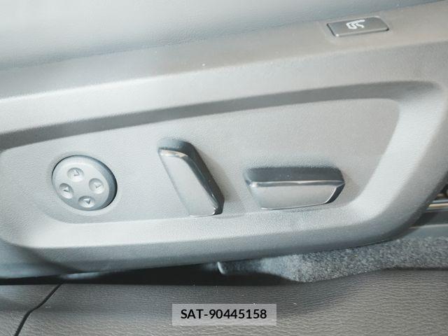 Mitsubishi OUTLANDER PHEV 2022-09 8745098-22