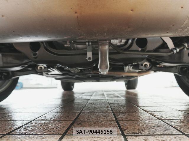 Mitsubishi OUTLANDER PHEV 2022-09 8745098-29