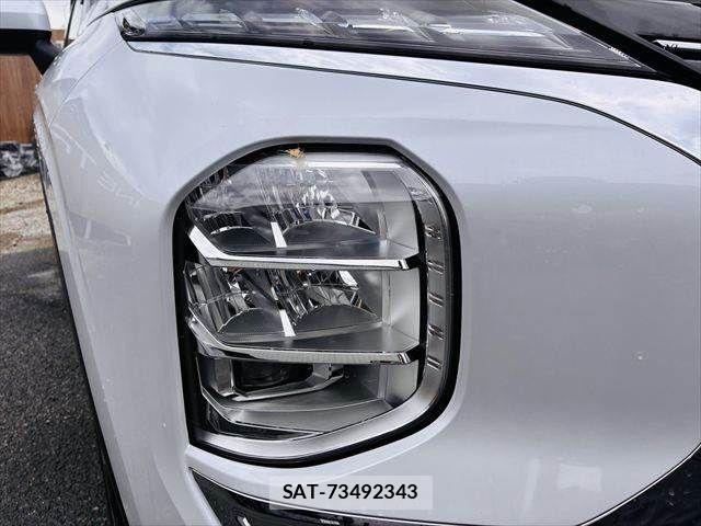 Mitsubishi OUTLANDER PHEV 2022-05 8745096-24