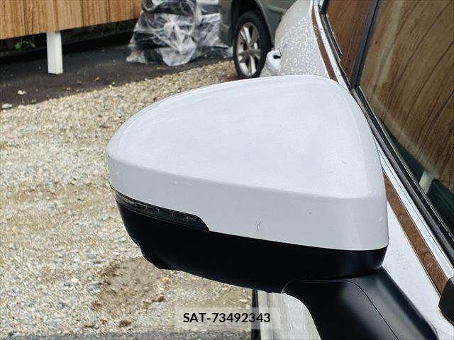 Mitsubishi OUTLANDER PHEV 2022-05 8745096-28