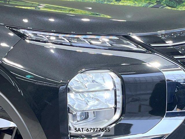 Mitsubishi OUTLANDER PHEV 2022-02 8745095-12