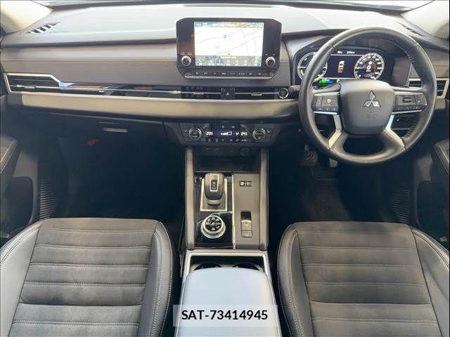 Mitsubishi OUTLANDER PHEV 2023-11 8745099-1
