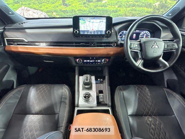 Mitsubishi OUTLANDER PHEV 2022-02 8797076-1