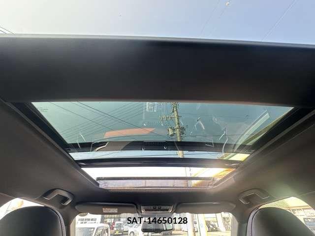 Mitsubishi OUTLANDER PHEV 2024-02 8797074-9