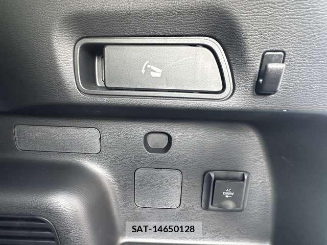Mitsubishi OUTLANDER PHEV 2024-02 8797074-14