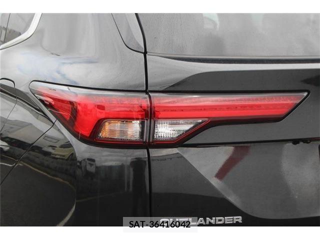 Mitsubishi OUTLANDER PHEV 2022-09 8797078-14