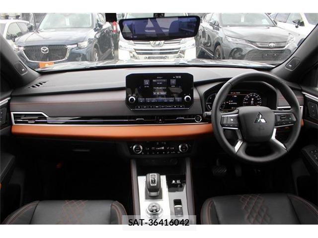 Mitsubishi OUTLANDER PHEV 2022-09 8797078-20