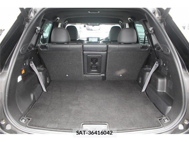 Mitsubishi OUTLANDER PHEV 2022-09 8797078-27