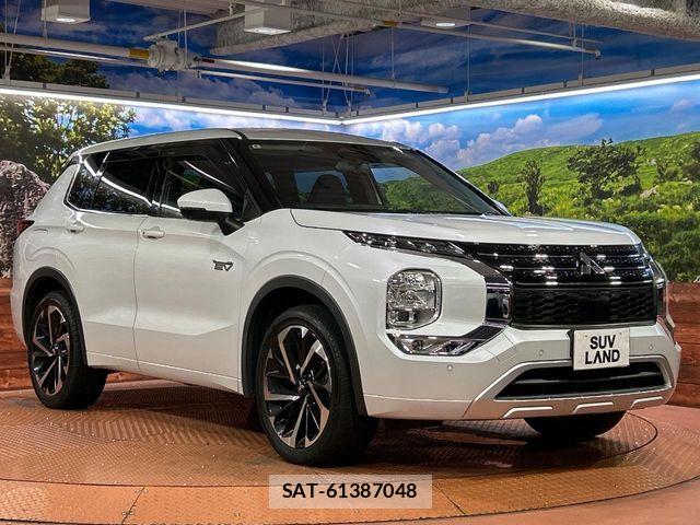 Mitsubishi OUTLANDER PHEV 2022-08 8797077-16