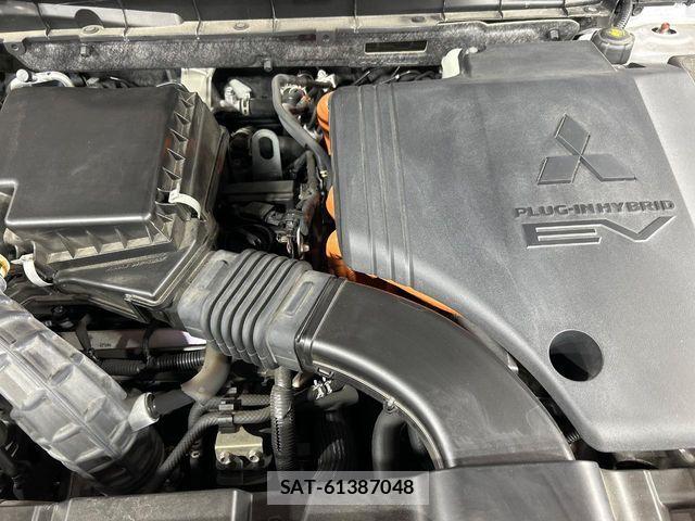 Mitsubishi OUTLANDER PHEV 2022-08 8797077-17
