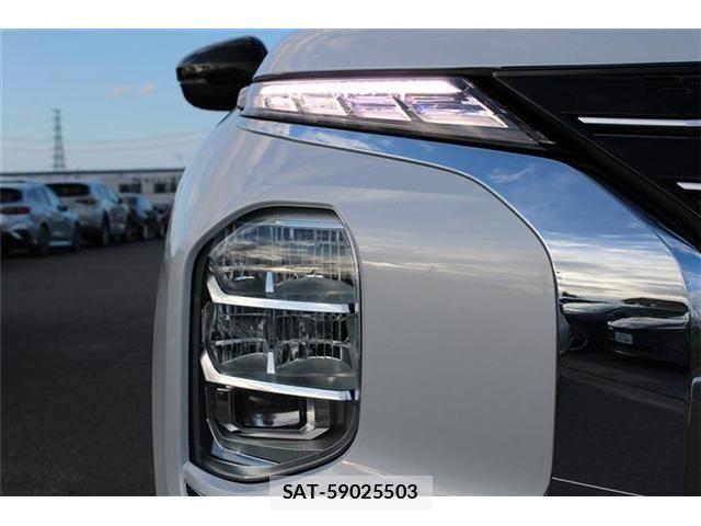 Mitsubishi OUTLANDER PHEV 2022-02 8797079-12
