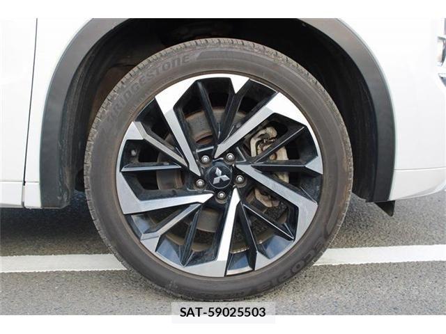 Mitsubishi OUTLANDER PHEV 2022-02 8797079-23