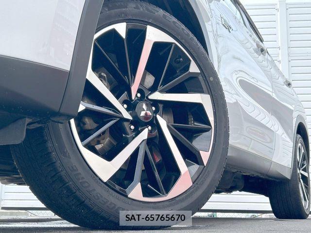 Mitsubishi OUTLANDER PHEV 2022-09 8797080-17