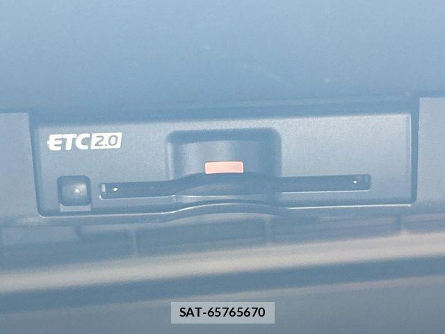 Mitsubishi OUTLANDER PHEV 2022-09 8797080-6