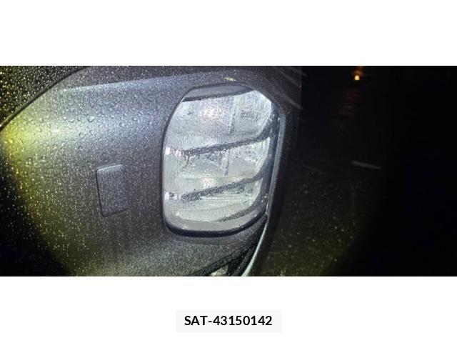 Mitsubishi OUTLANDER PHEV 2024-06 8797075-9
