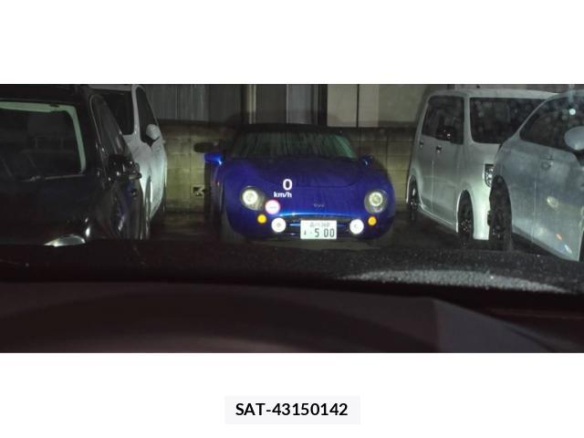 Mitsubishi OUTLANDER PHEV 2024-06 8797075-23