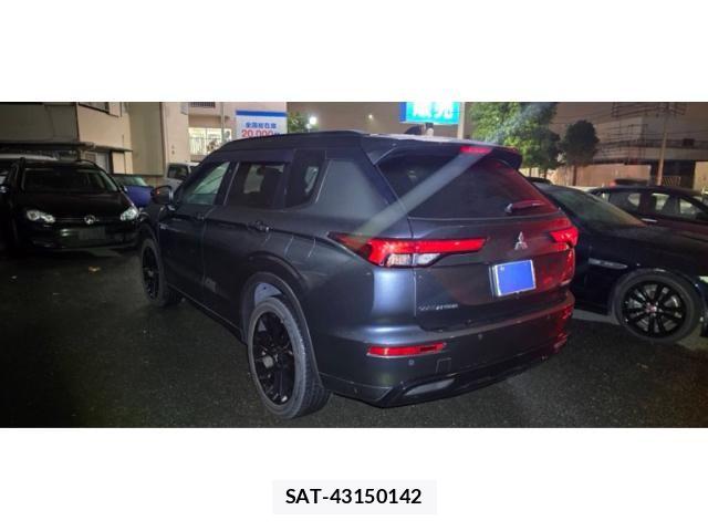 Mitsubishi OUTLANDER PHEV 2024-06 8797075-6
