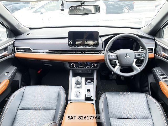 Mitsubishi OUTLANDER PHEV 2023-10 8830999-1