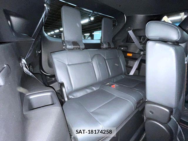 Mitsubishi OUTLANDER PHEV 2024-02 8830997-9