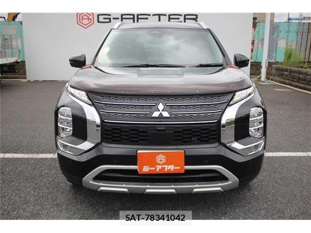 Mitsubishi OUTLANDER PHEV 2022-01 8831011-8