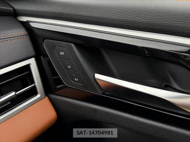 Mitsubishi OUTLANDER PHEV 2022-05 8831009-21
