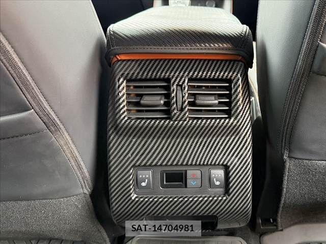 Mitsubishi OUTLANDER PHEV 2022-05 8831009-27
