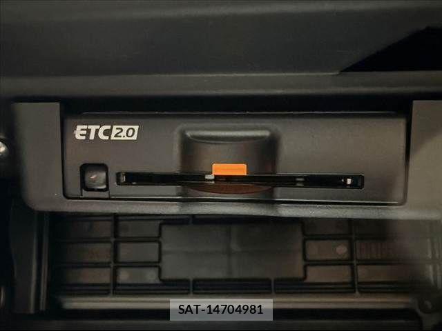 Mitsubishi OUTLANDER PHEV 2022-05 8831009-29