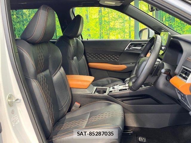Mitsubishi OUTLANDER PHEV 2022-01 8830998-7