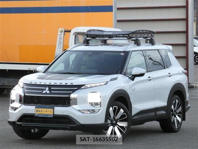 Mitsubishi OUTLANDER PHEV 2024-11 8830996-0