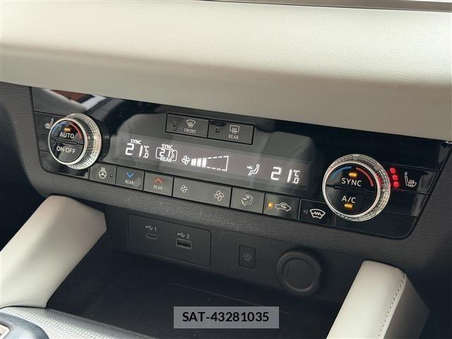 Mitsubishi OUTLANDER PHEV 2022-04 8831010-12