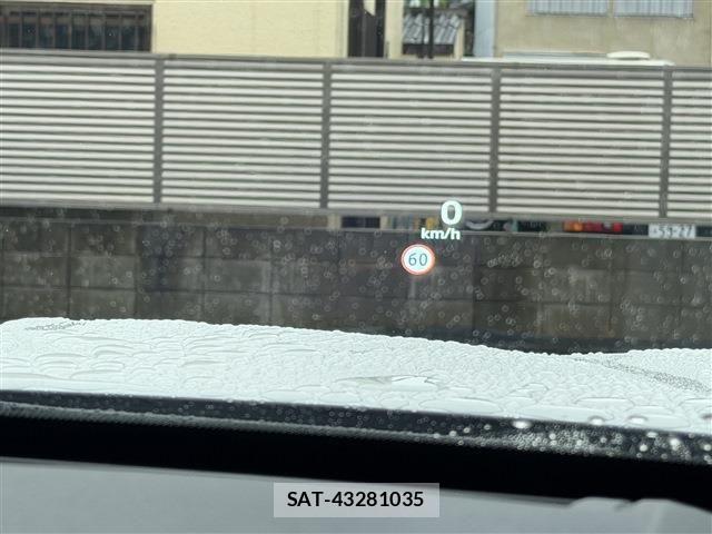 Mitsubishi OUTLANDER PHEV 2022-04 8831010-7