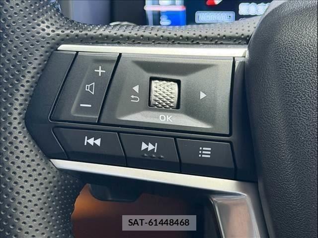 Mitsubishi OUTLANDER PHEV 2022-07 8850313-12