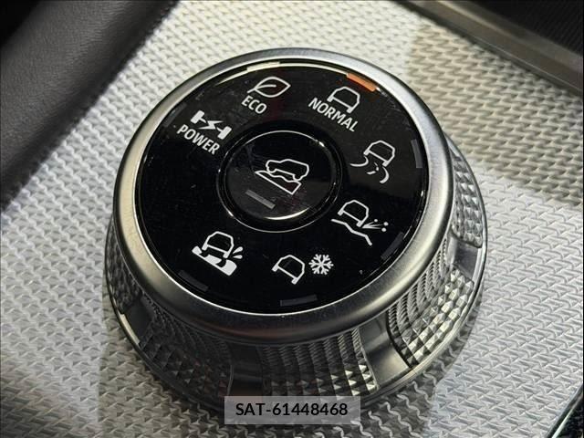 Mitsubishi OUTLANDER PHEV 2022-07 8850313-20