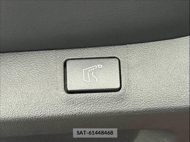 Mitsubishi OUTLANDER PHEV 2022-07 8850313-25