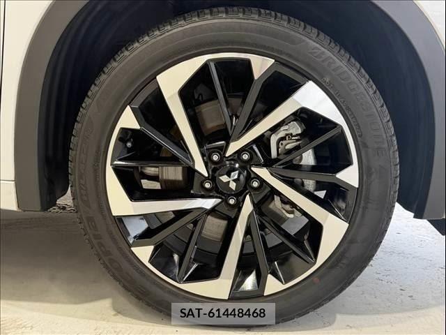Mitsubishi OUTLANDER PHEV 2022-07 8850313-6