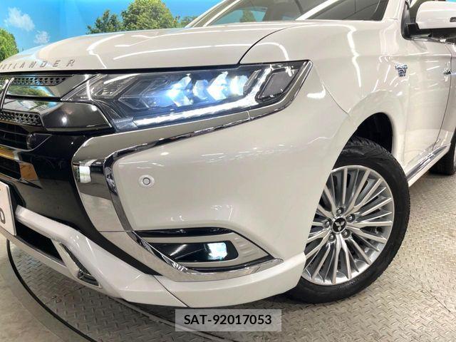 Mitsubishi OUTLANDER PHEV 2019-02 8850316-10