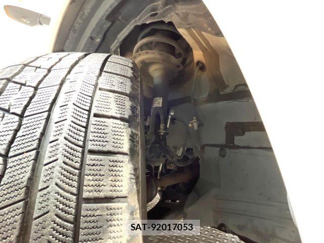 Mitsubishi OUTLANDER PHEV 2019-02 8850316-18