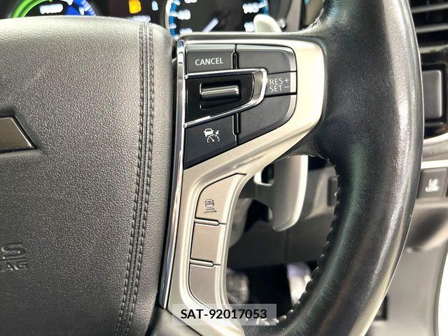 Mitsubishi OUTLANDER PHEV 2019-02 8850316-4