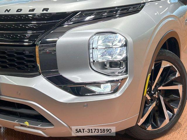 Mitsubishi OUTLANDER PHEV 2022-09 8850312-11