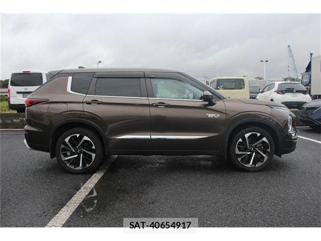 Mitsubishi OUTLANDER PHEV 2022-05 8848493-14