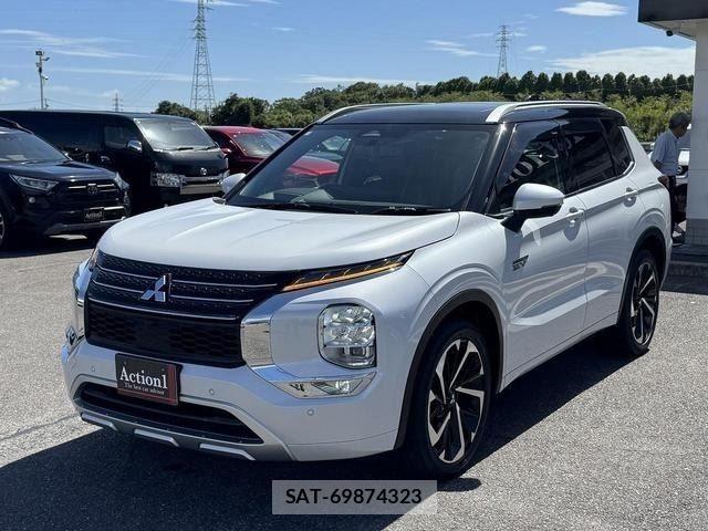 Mitsubishi OUTLANDER PHEV 2022-07 8849452-0