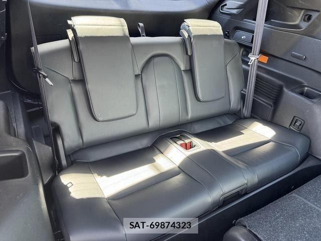 Mitsubishi OUTLANDER PHEV 2022-07 8849452-10
