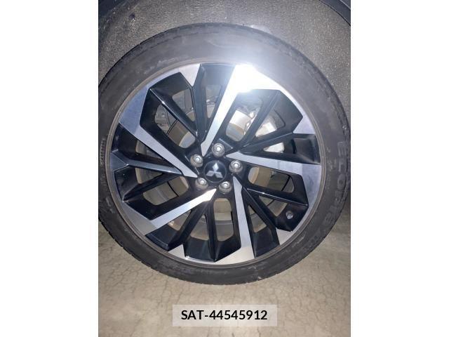 Mitsubishi OUTLANDER PHEV 2022-09 8850315-6