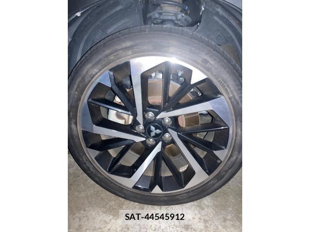Mitsubishi OUTLANDER PHEV 2022-09 8850315-7