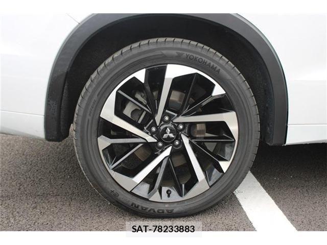 Mitsubishi OUTLANDER PHEV 2022-06 8850311-15
