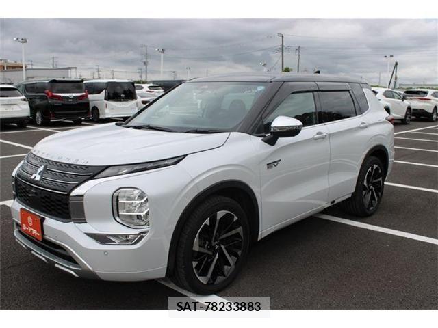 Mitsubishi OUTLANDER PHEV 2022-06 8850311-24