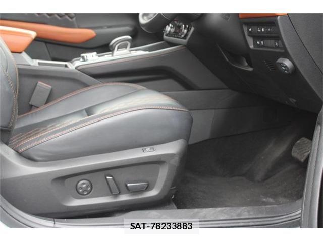 Mitsubishi OUTLANDER PHEV 2022-06 8850311-28