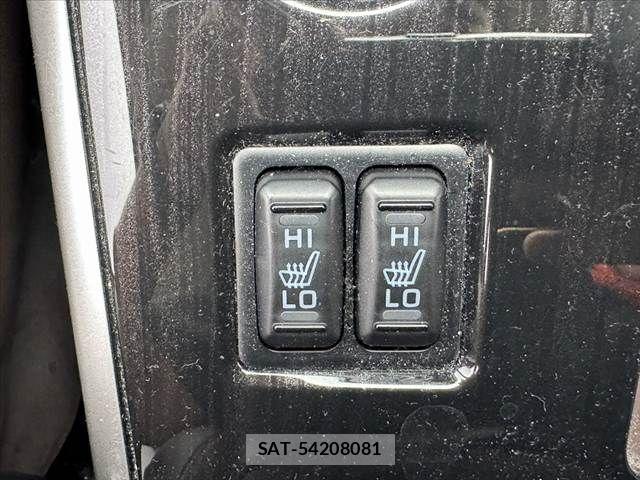 Mitsubishi OUTLANDER PHEV 2015-09 8850317-24
