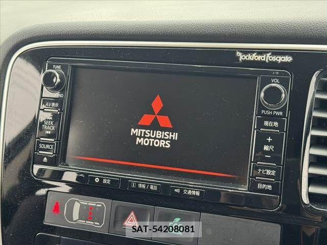 Mitsubishi OUTLANDER PHEV 2015-09 8850317-2