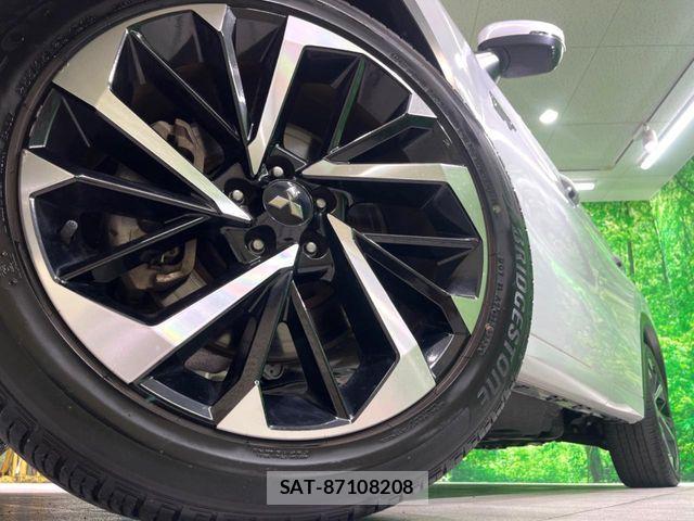 Mitsubishi OUTLANDER PHEV 2022-07 8871801-15